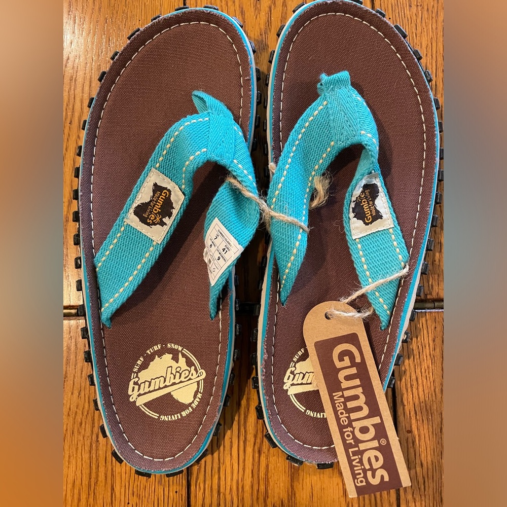 NWT GUMBIES UNISEX Islander Retro Flip Flops, M8/W9